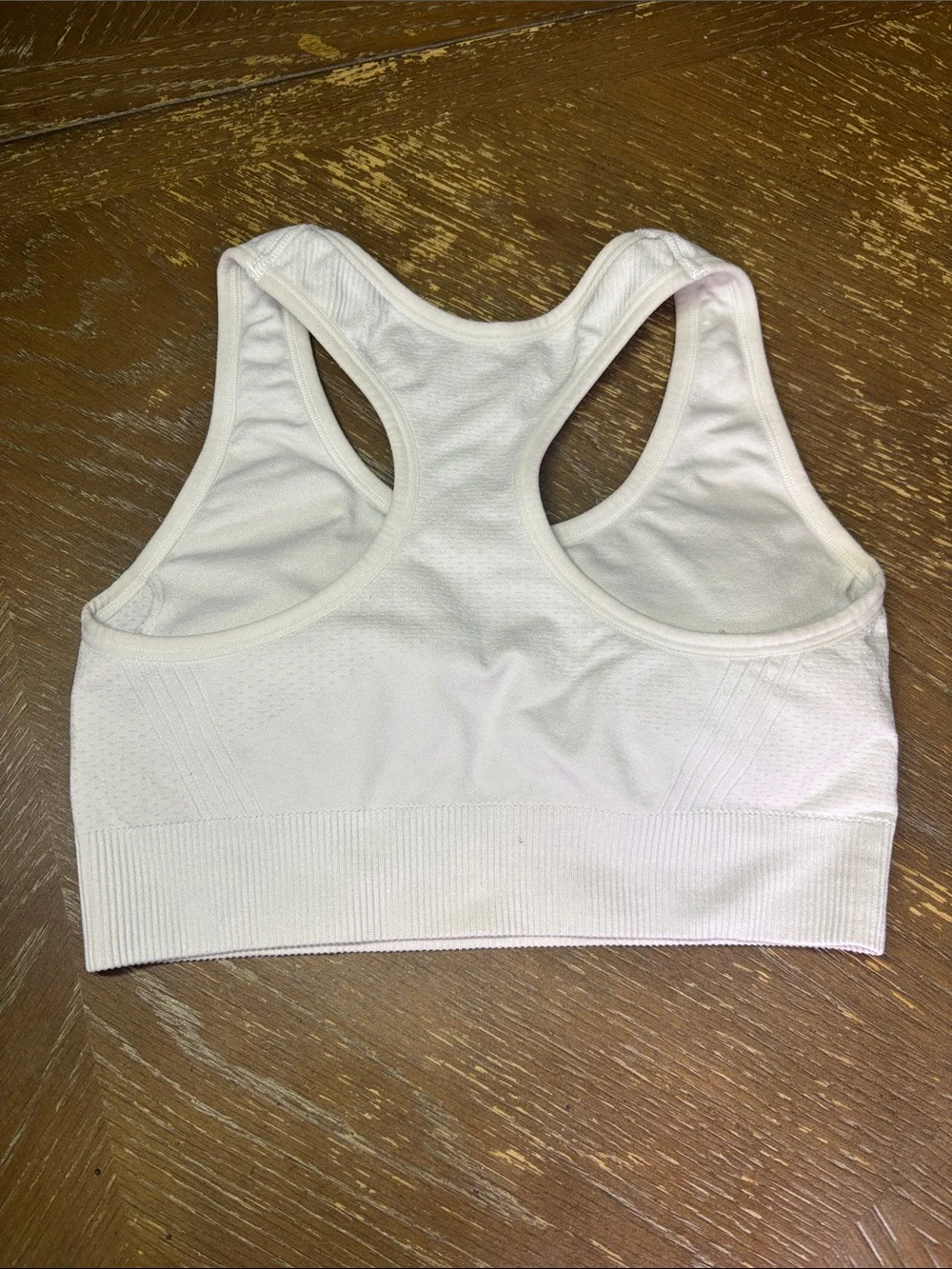 90 Degrees Mauve laser-cut hollow-out racerback & Avia White seamless Sports Bra